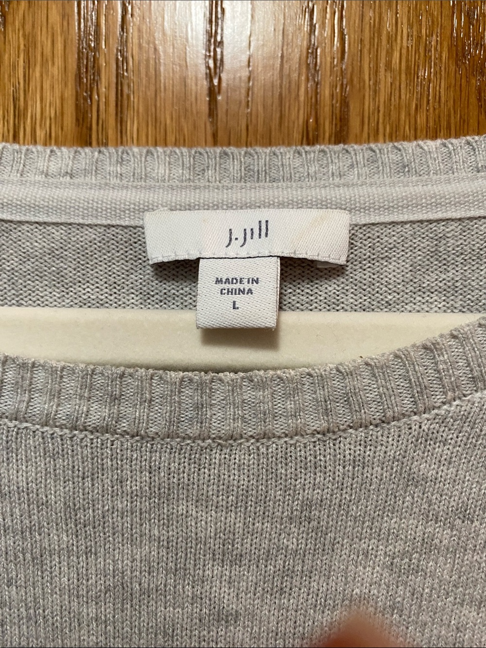 J. Jill Light Gray Knit Crewneck Sweater with hummingbird detail Size L - Picture 3 of 6